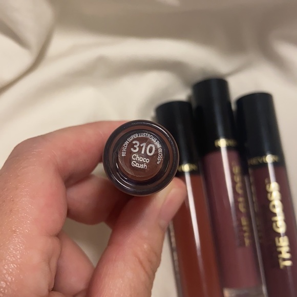 💋💄 REVLON Super Lustrous THE LIPGLOSS - Picture 5 of 5